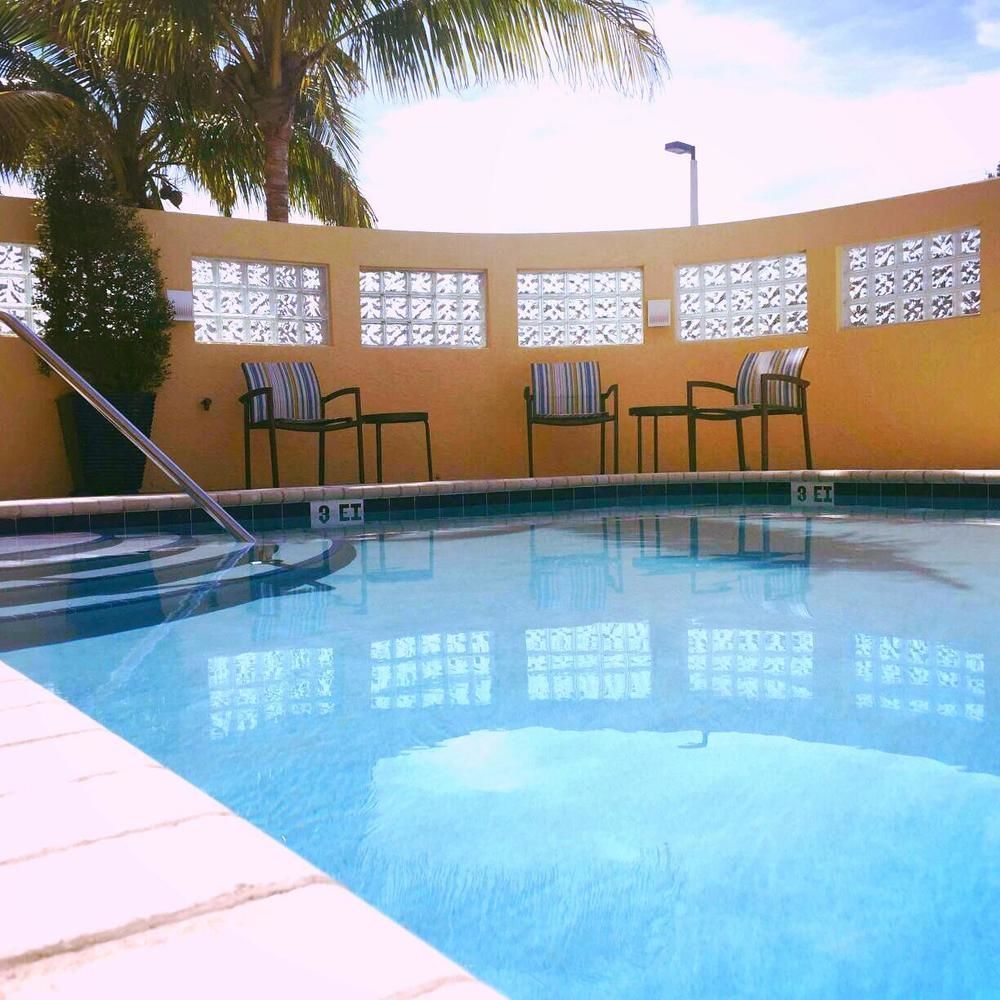 Best Western Plus Miami Executive Airport Hotel And Suites Country Walk Zewnętrze zdjęcie